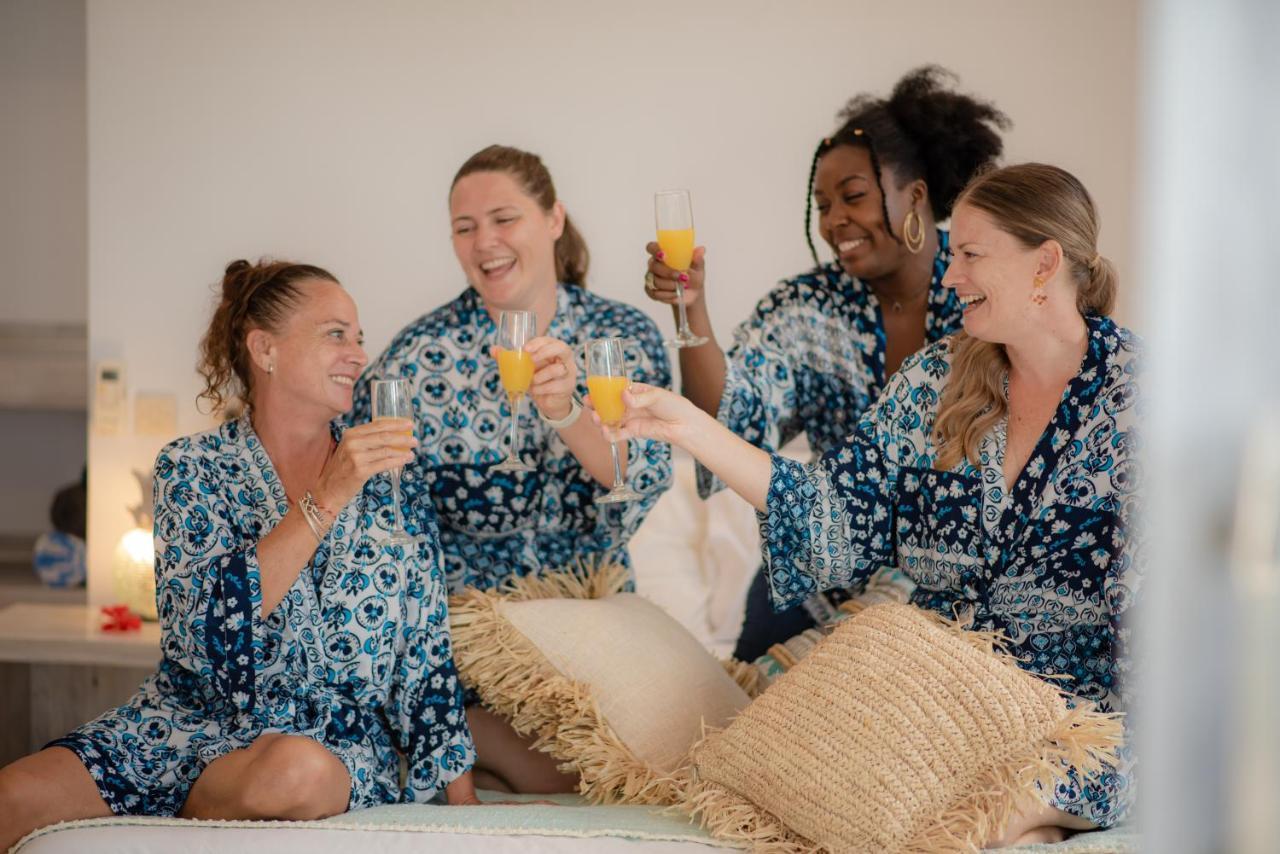 Salt Resort & Spa 아메드 외부 사진