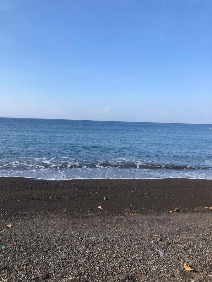 Salt Resort & Spa 아메드 외부 사진